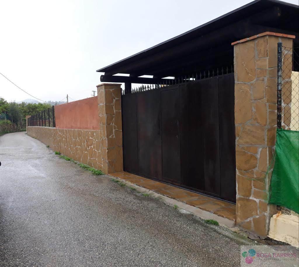 For sale of land in Estepona