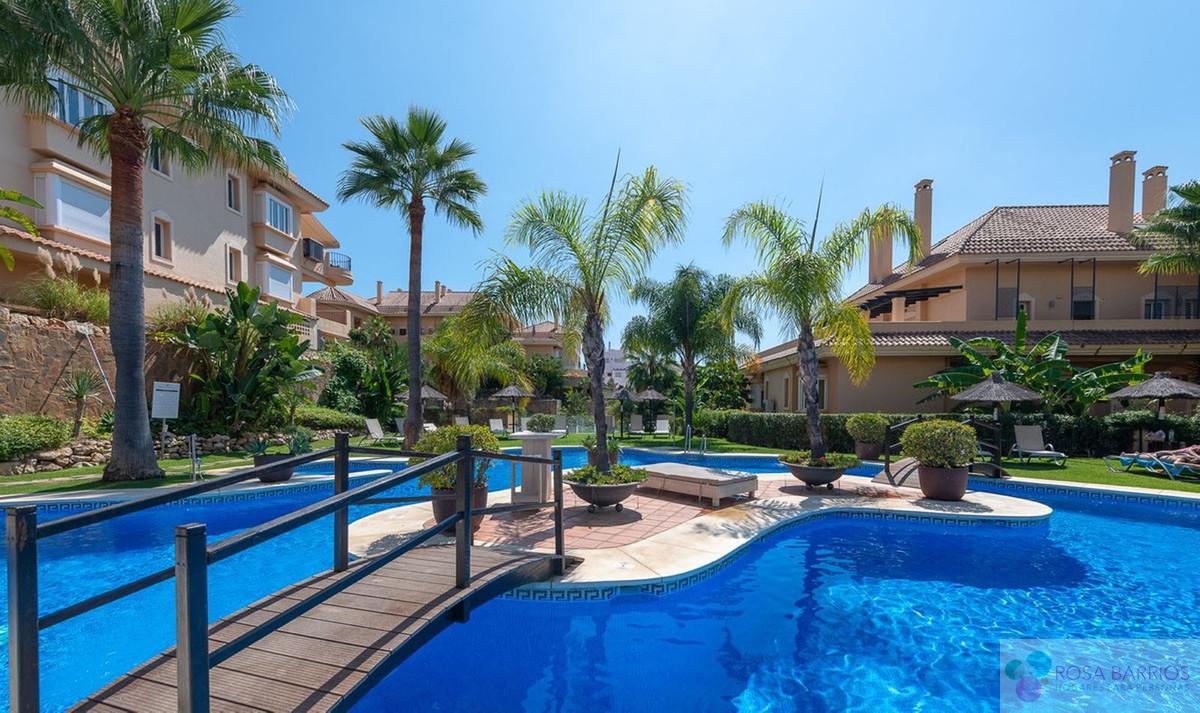 Venta de apartamento en Nueva Andalucía