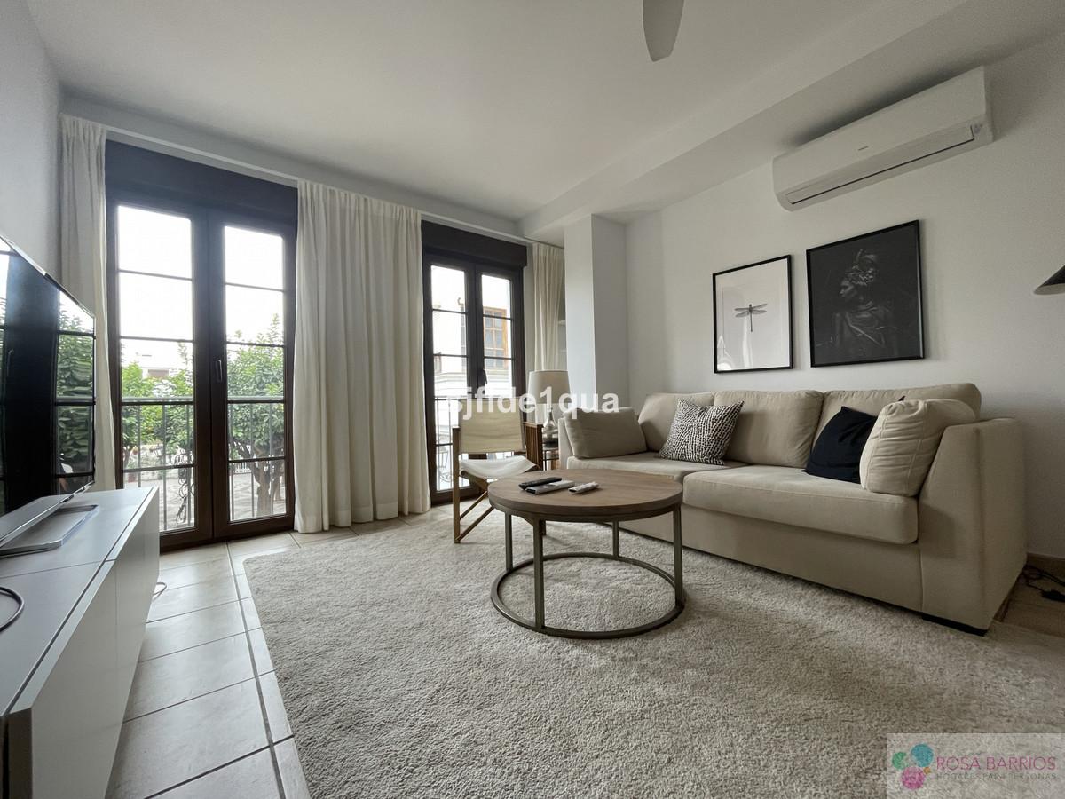 For sale of apartment in Estepona