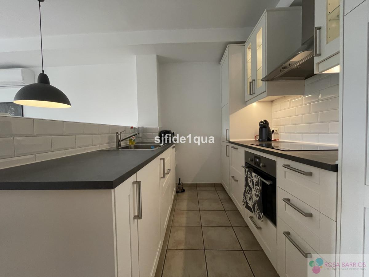 For sale of apartment in Estepona