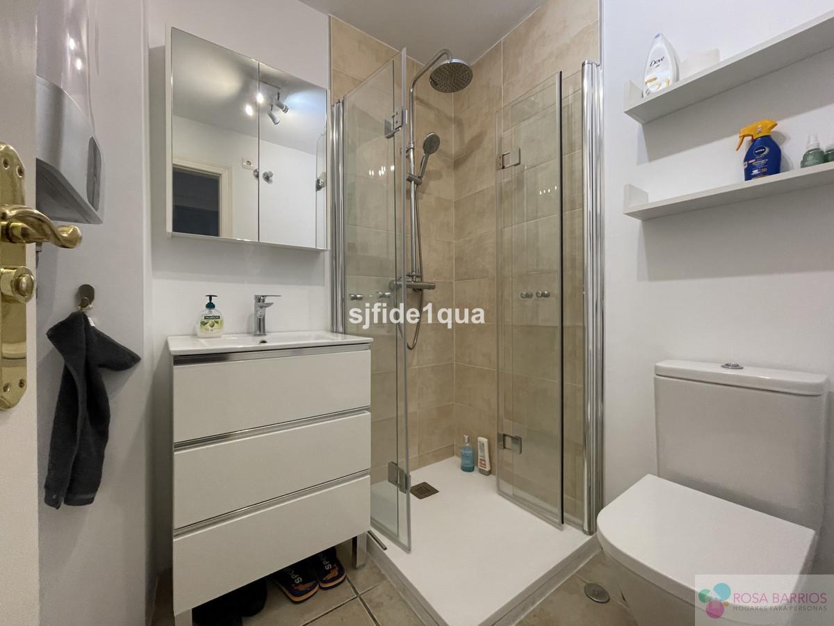 For sale of apartment in Estepona
