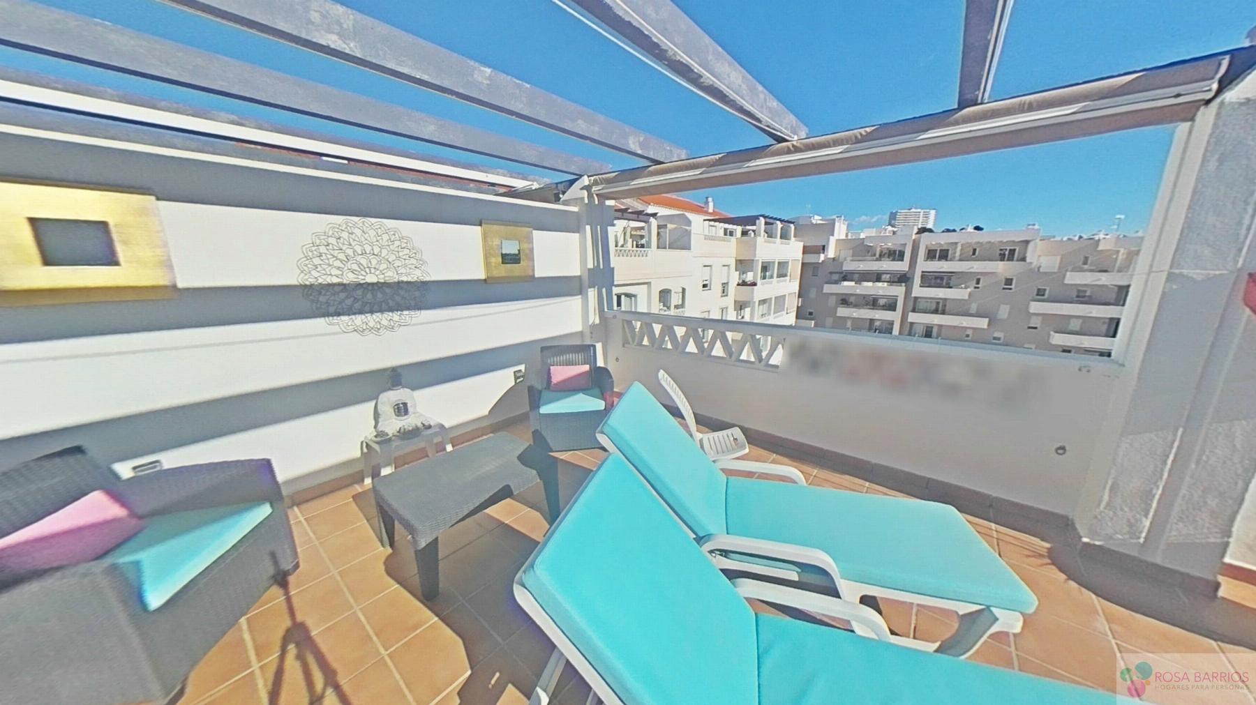 For sale of penthouse in Nueva Andalucía