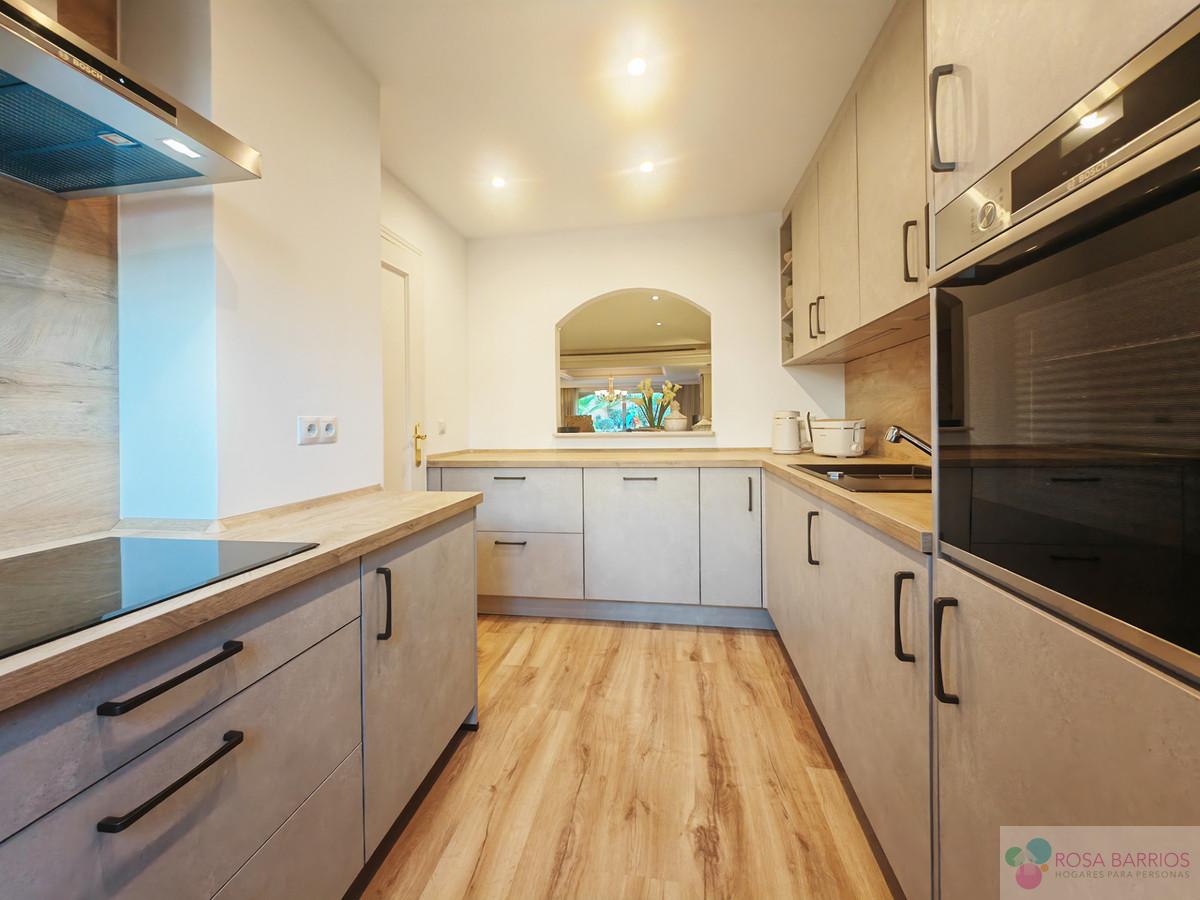 Venta de villa en Nueva Andalucía