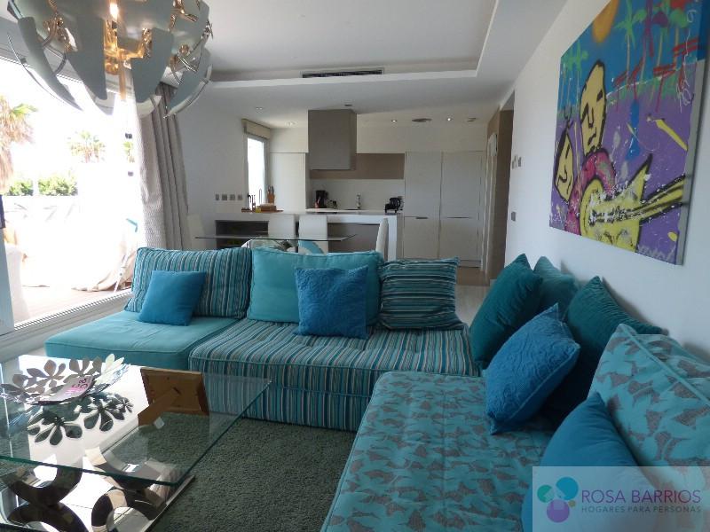 For sale of apartment in Marbella