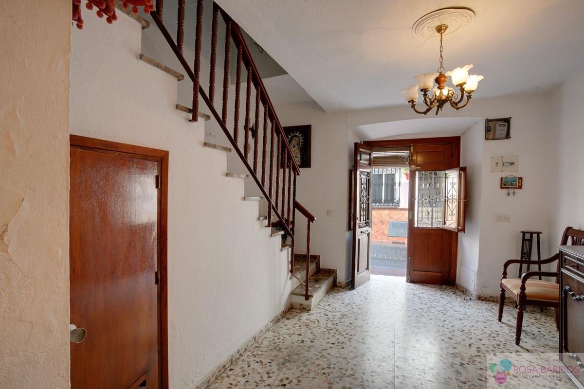 Zu verkaufen von villa in
 Estepona