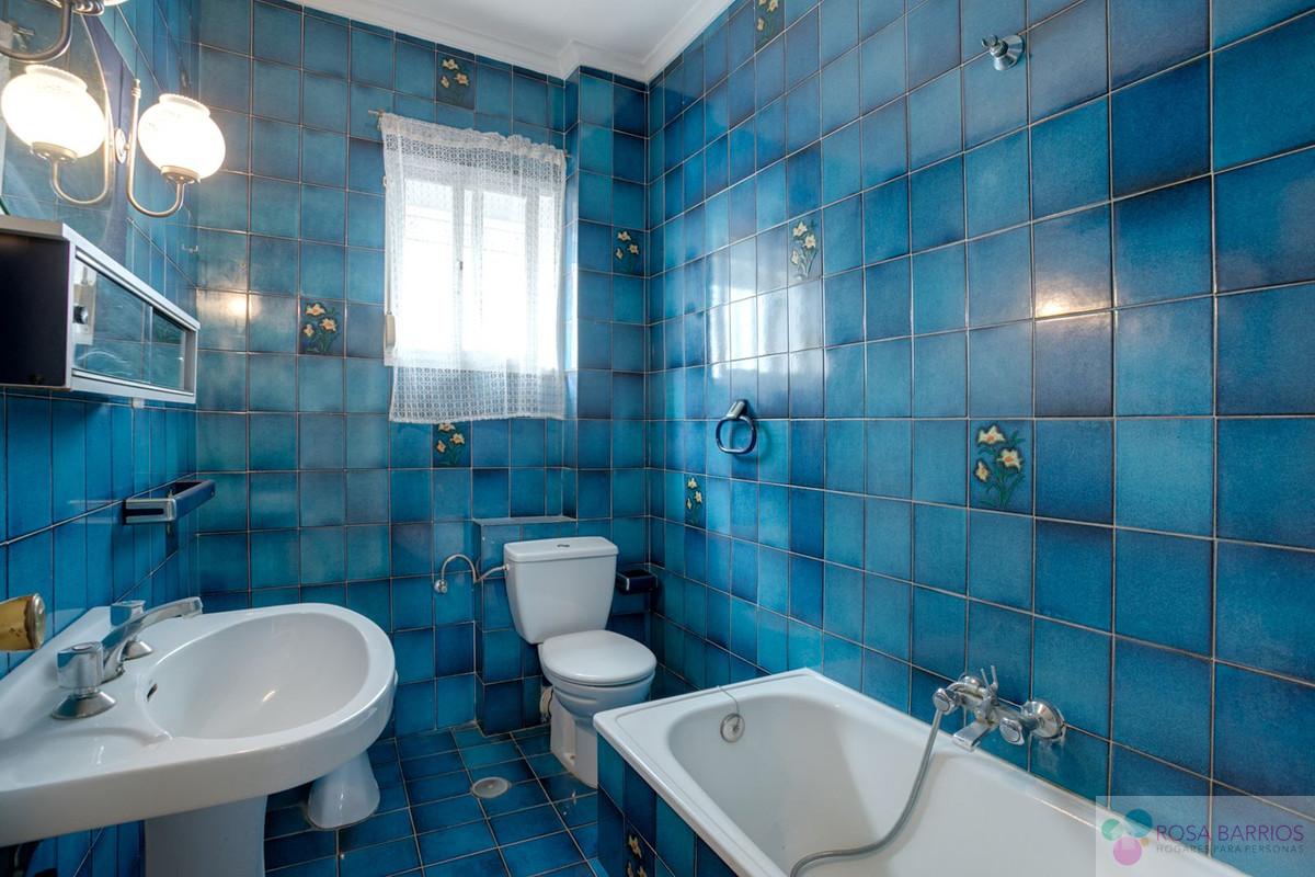 Zu verkaufen von villa in
 Estepona