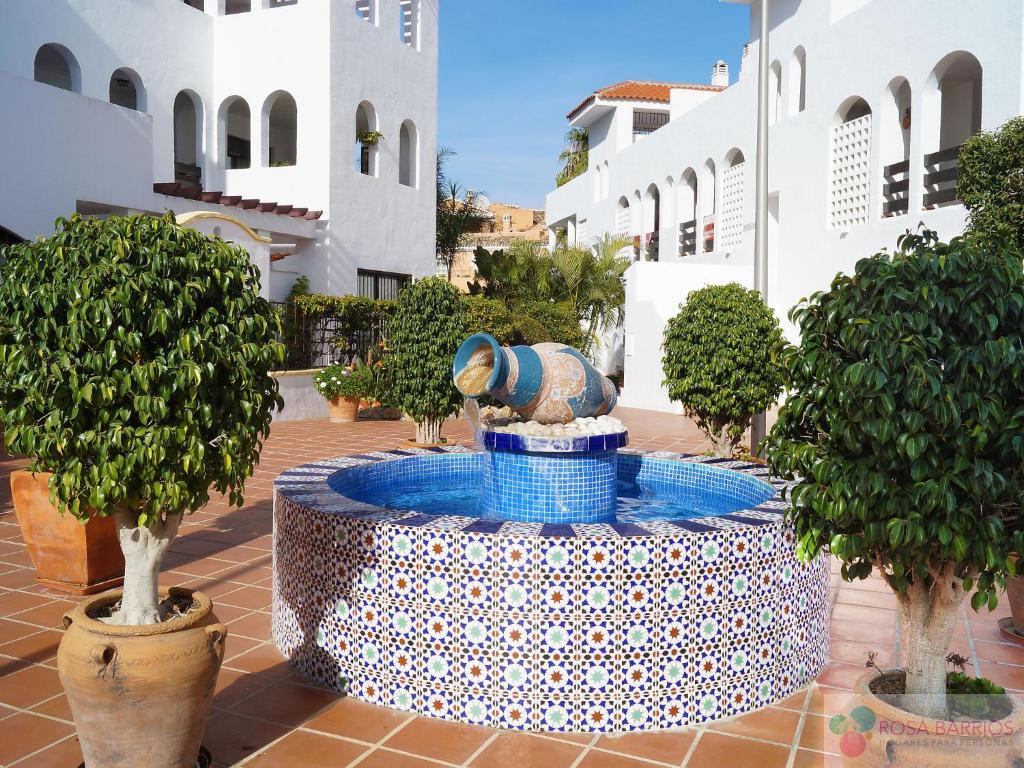 For sale of flat in Nueva Andalucía