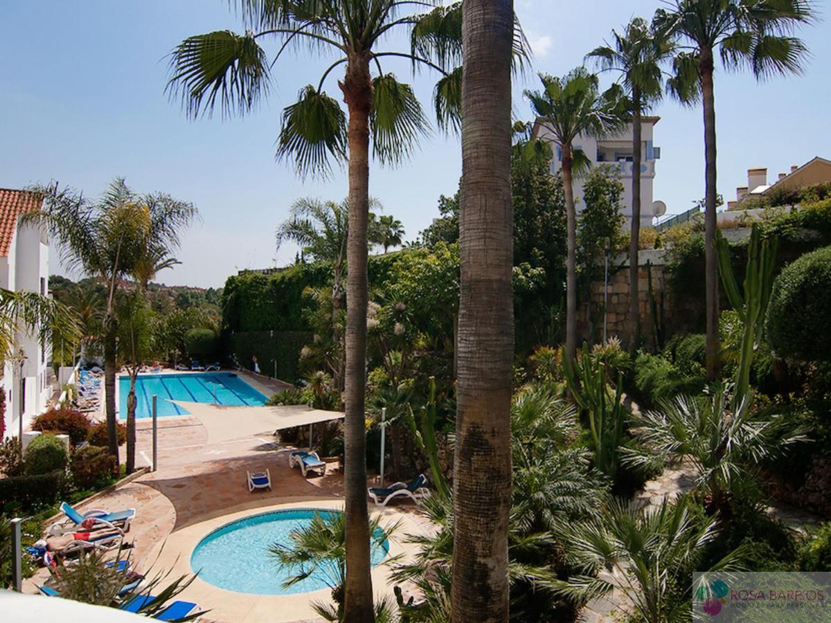 For sale of flat in Nueva Andalucía