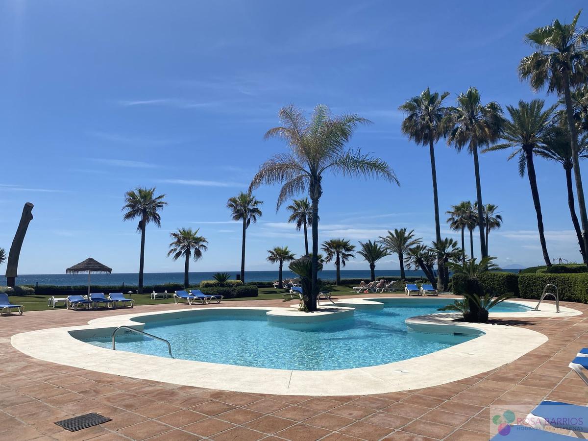 For sale of apartment in Estepona