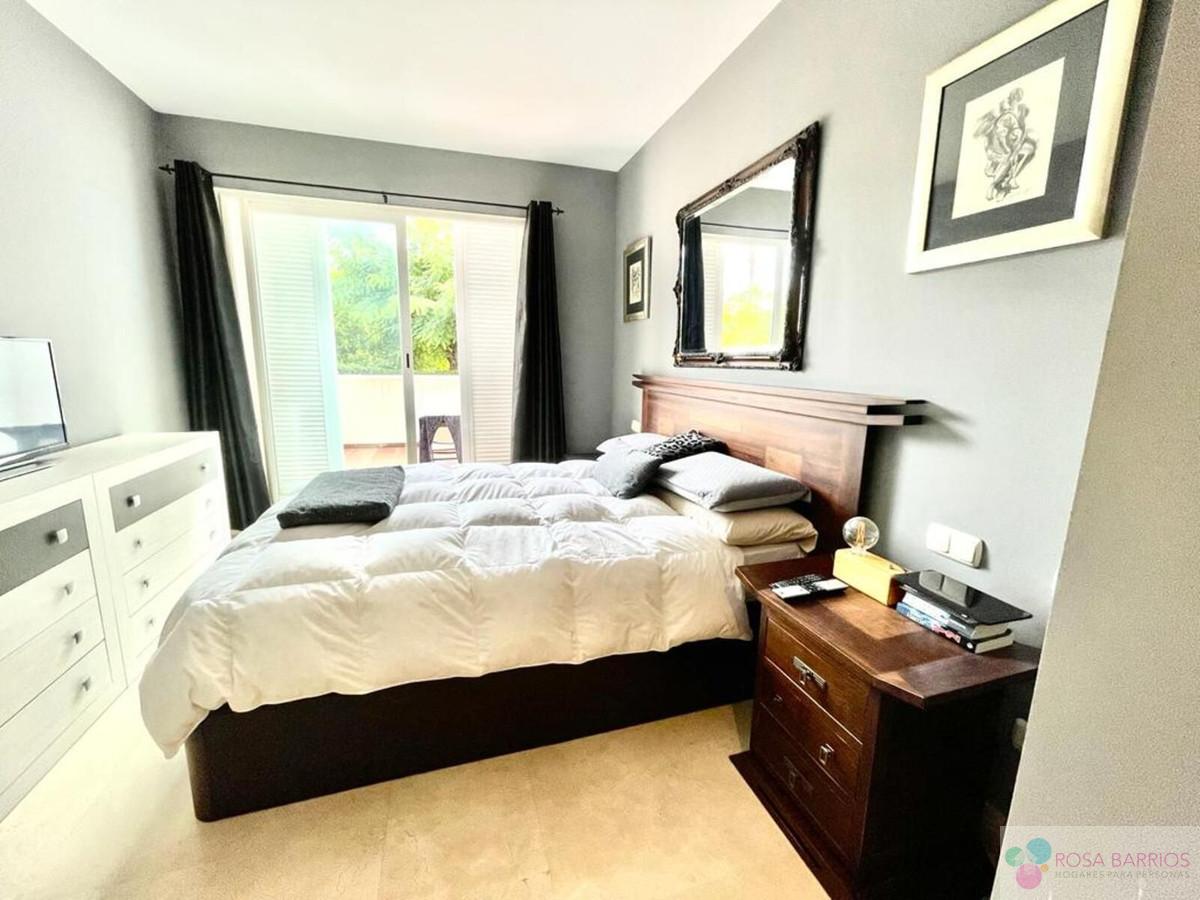 For sale of apartment in Estepona