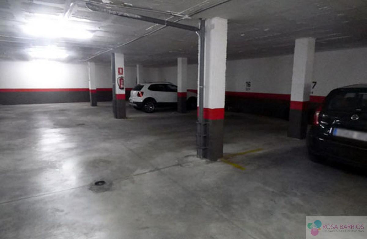 For sale of commercial in Marbella
