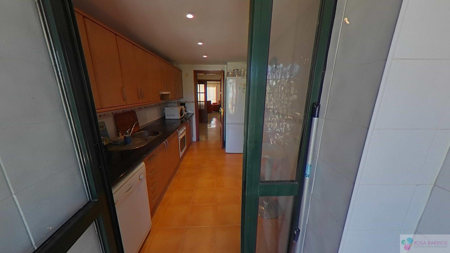 For sale of flat in Estepona