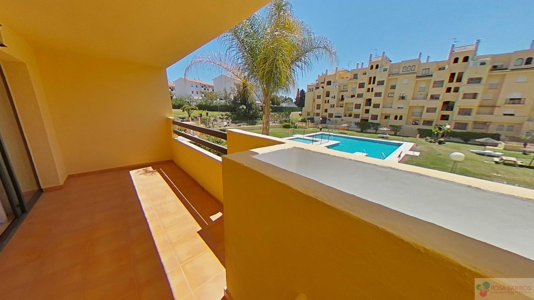 For sale of flat in Estepona