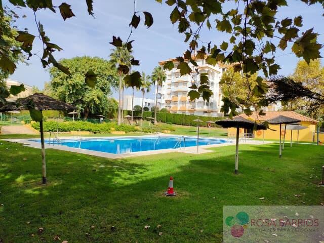 Venta de piso en San Pedro de Alcántara