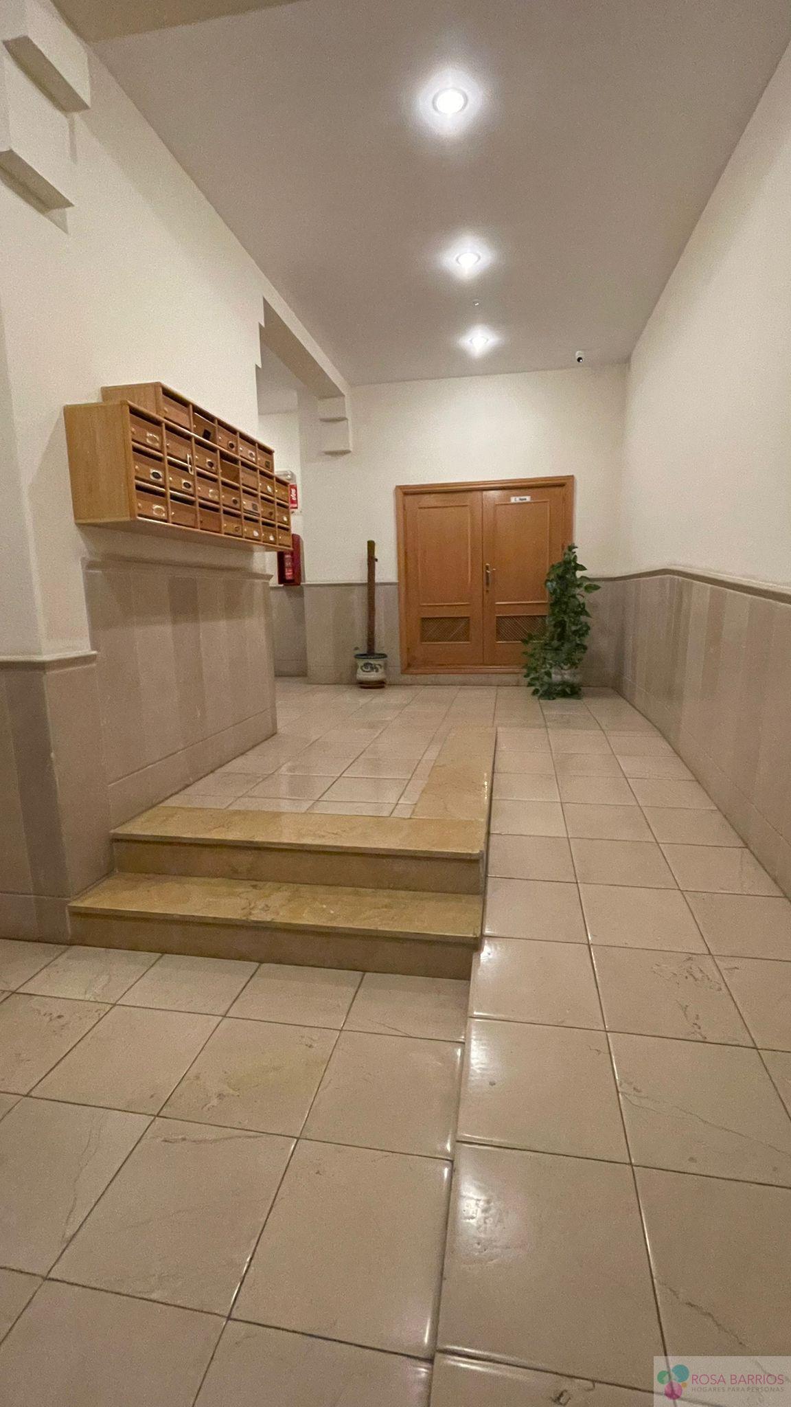 Venta de piso en San Pedro de Alcántara