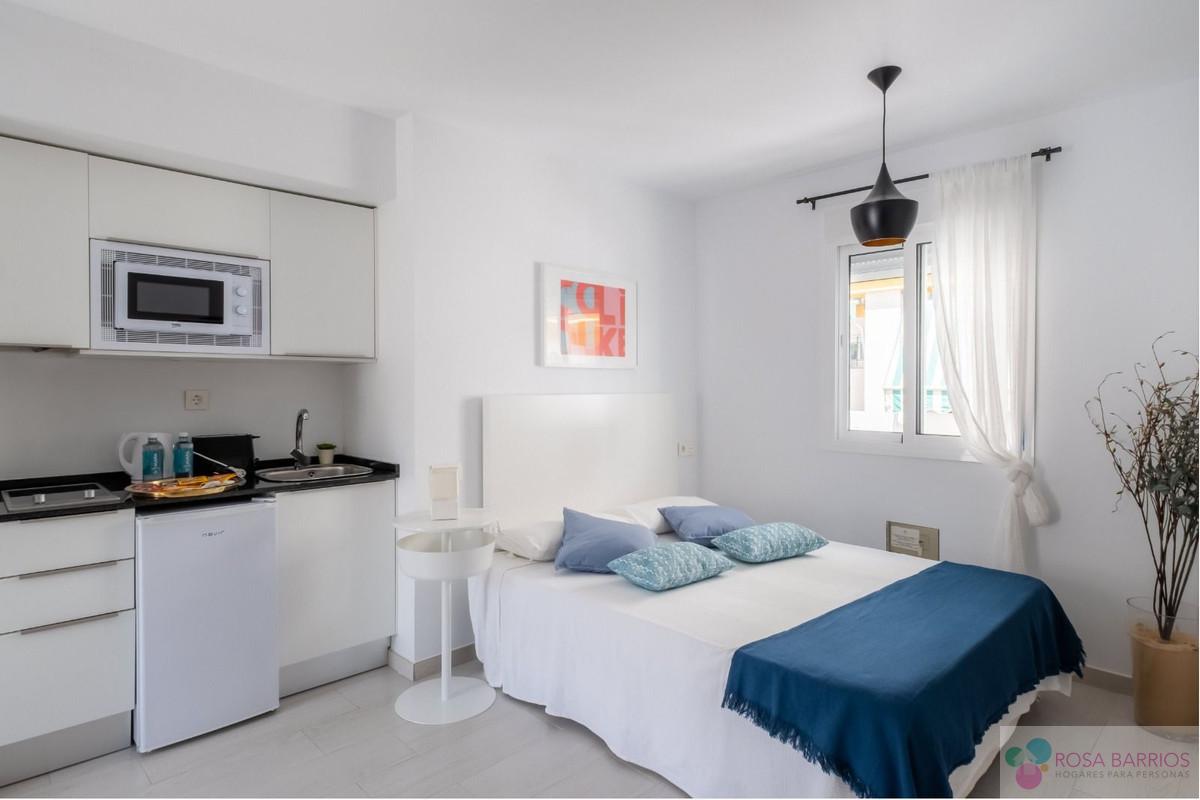 For sale of commercial in Marbella
