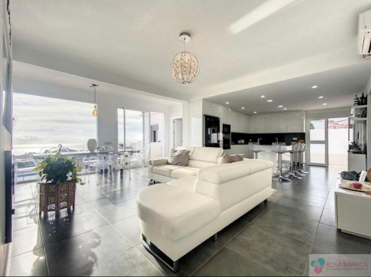 Venta de villa en Estepona