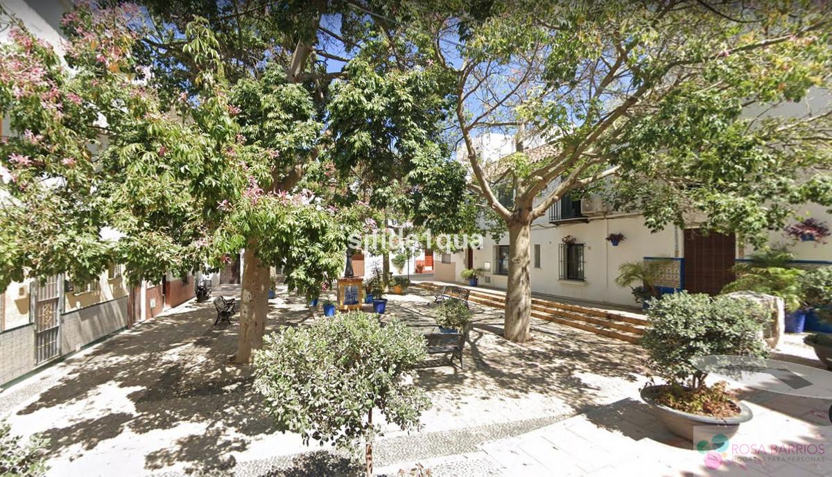 For sale of land in Estepona