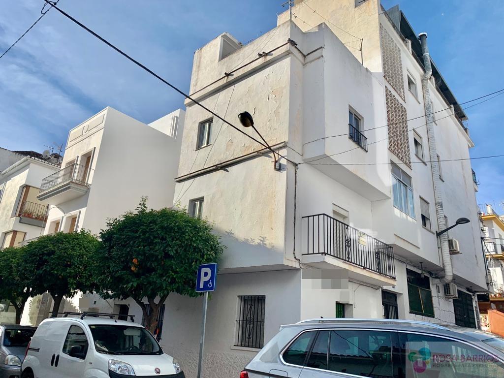 For sale of house in San Pedro de Alcántara