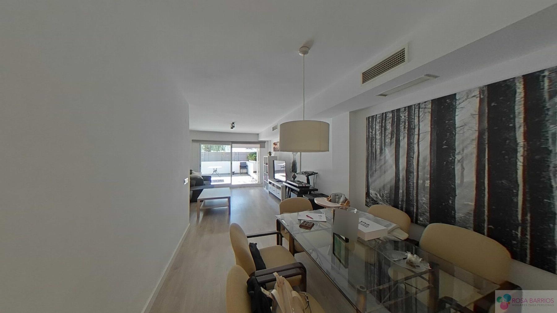 For sale of flat in San Pedro de Alcántara
