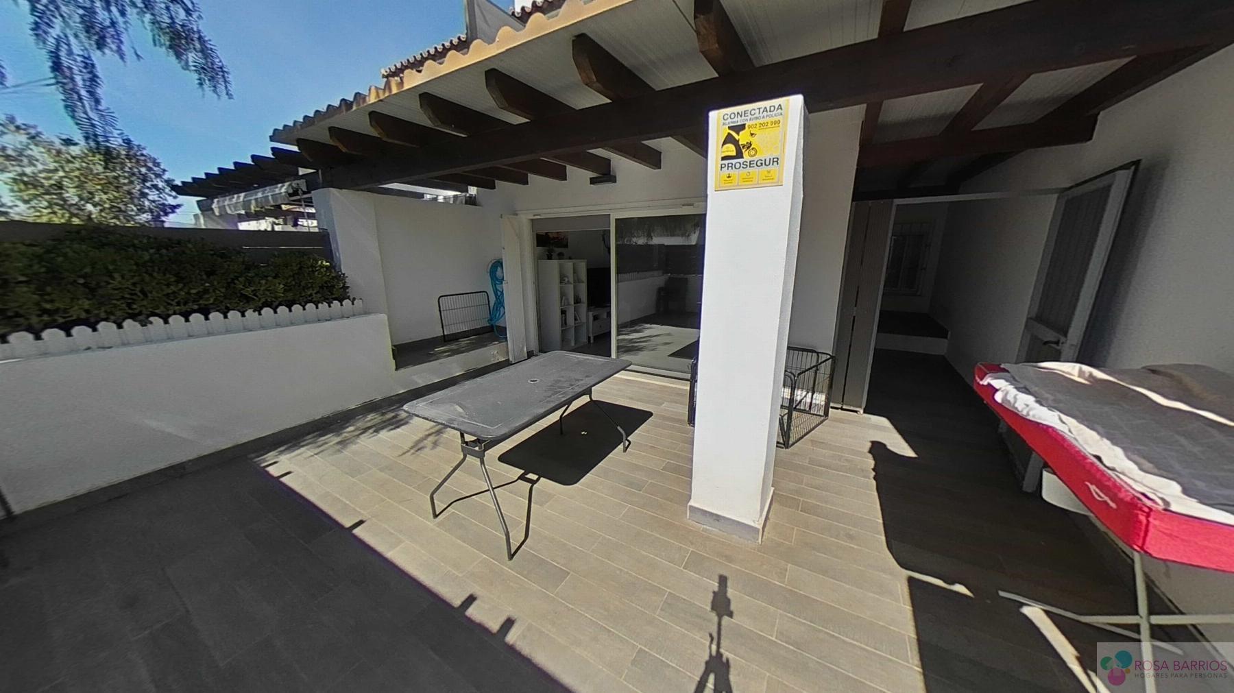 For sale of flat in San Pedro de Alcántara