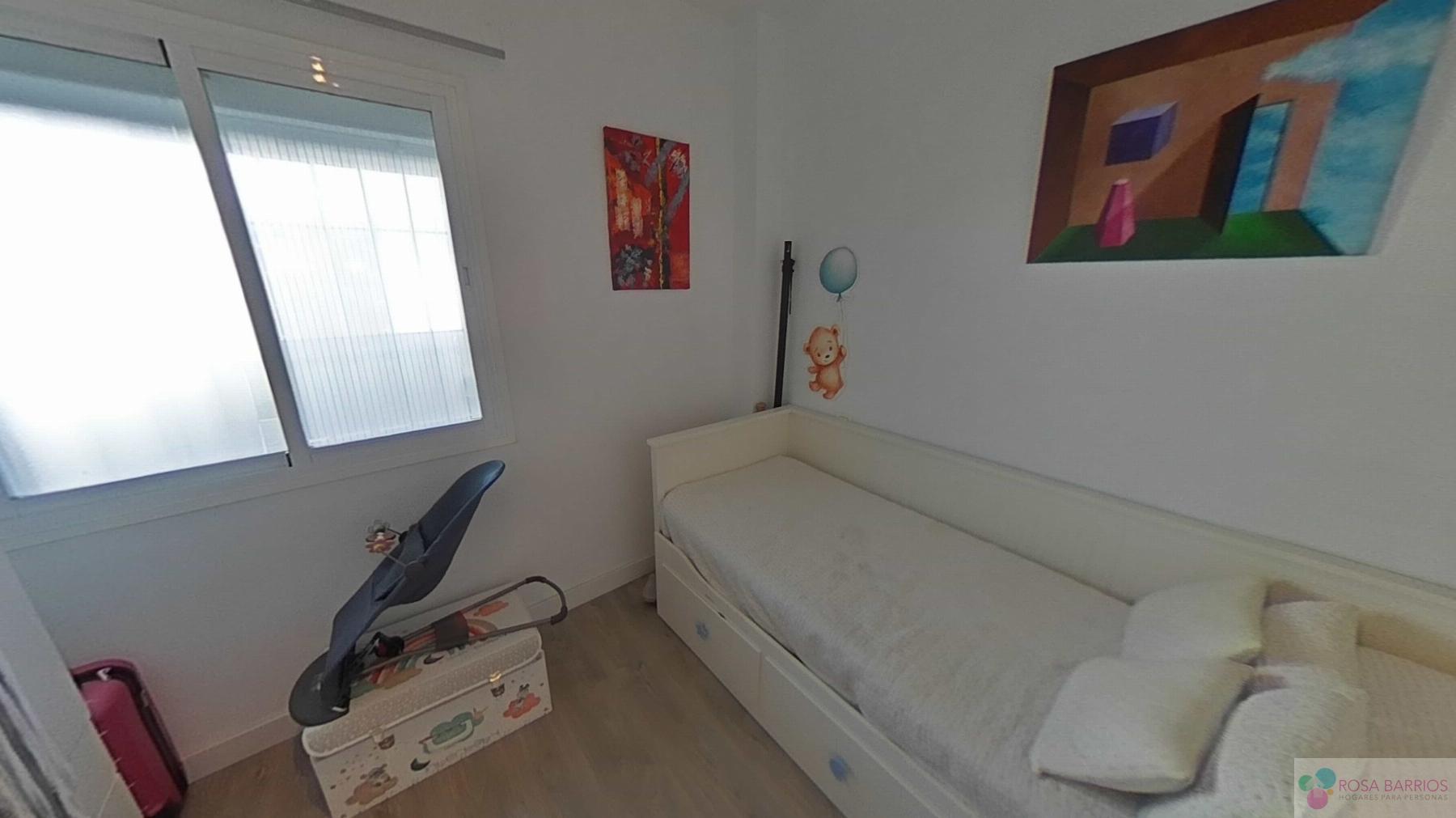 For sale of flat in San Pedro de Alcántara