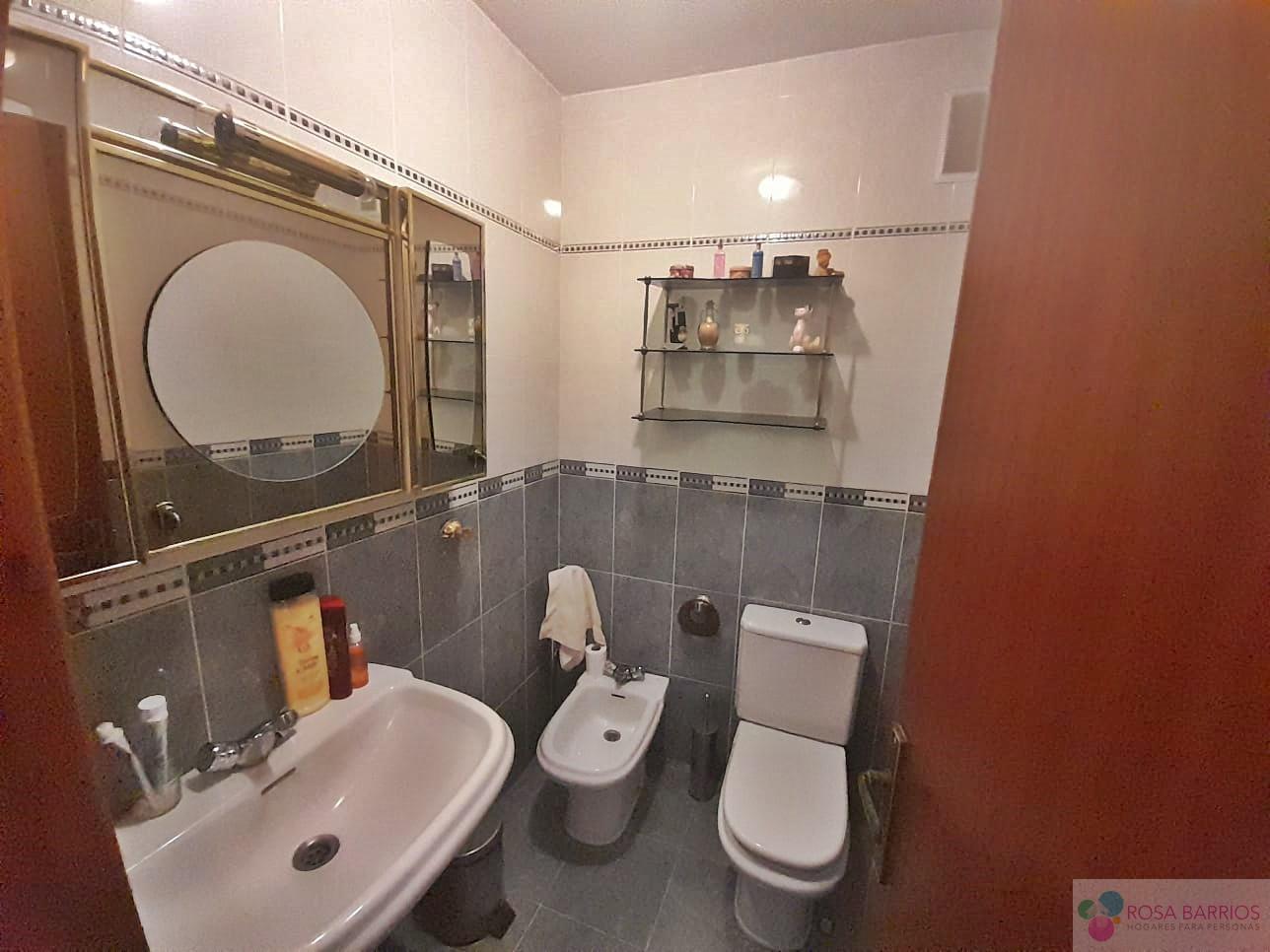 For sale of flat in San Pedro de Alcántara