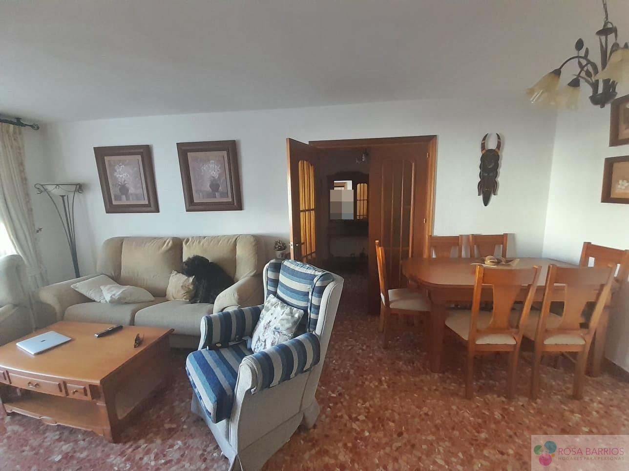 For sale of flat in San Pedro de Alcántara