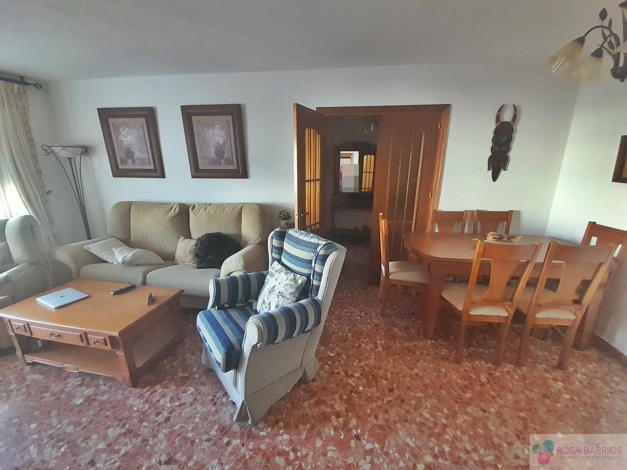 For sale of flat in San Pedro de Alcántara