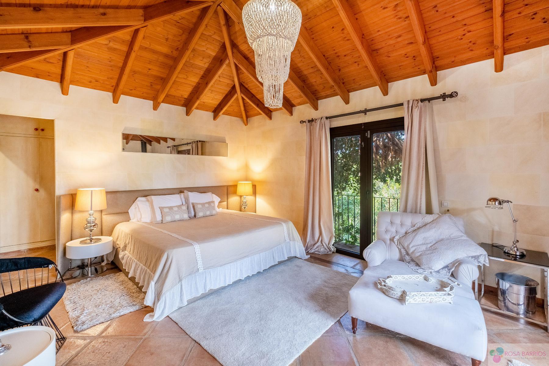 For rent of villa in Benahavís