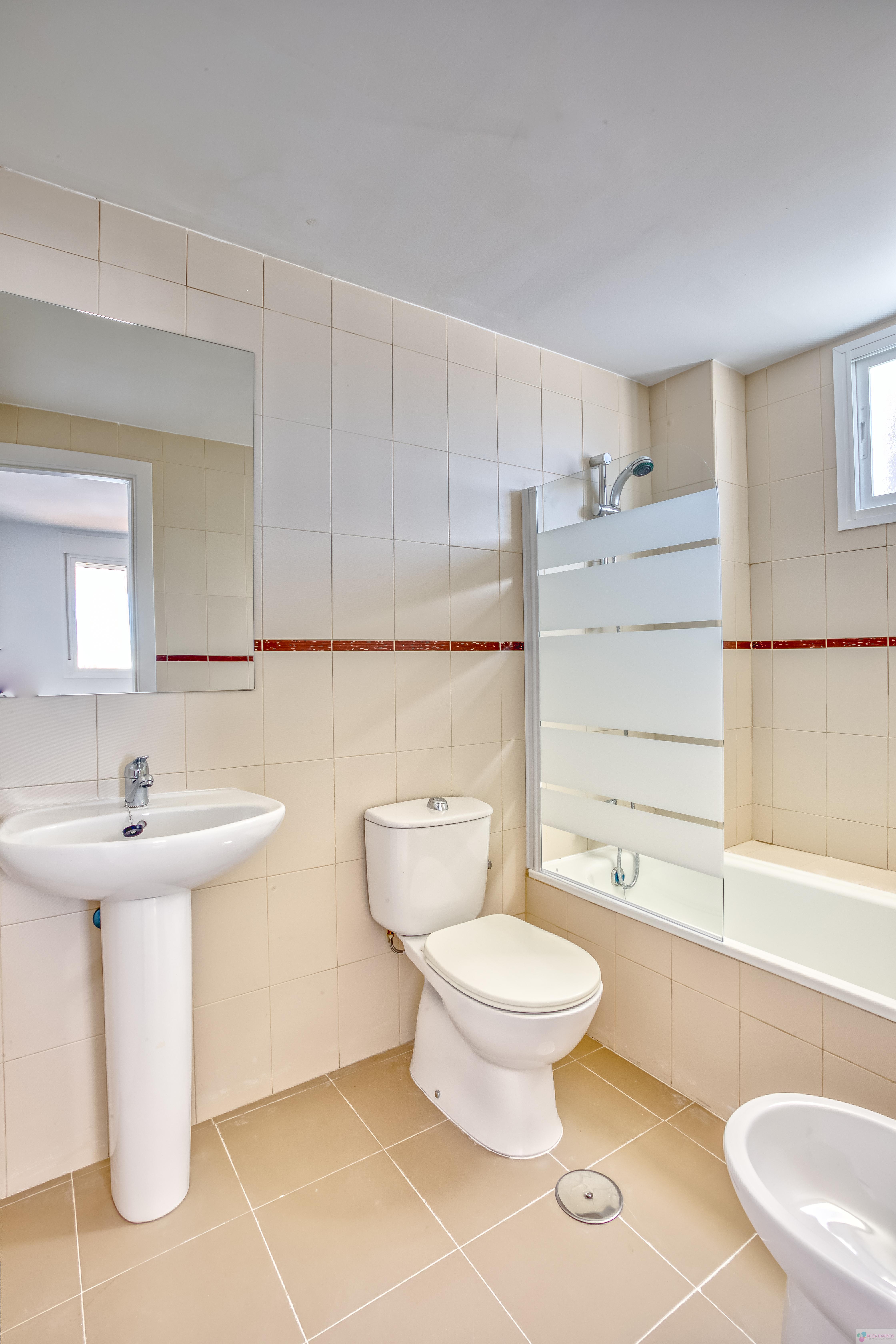 For sale of apartment in Casares
