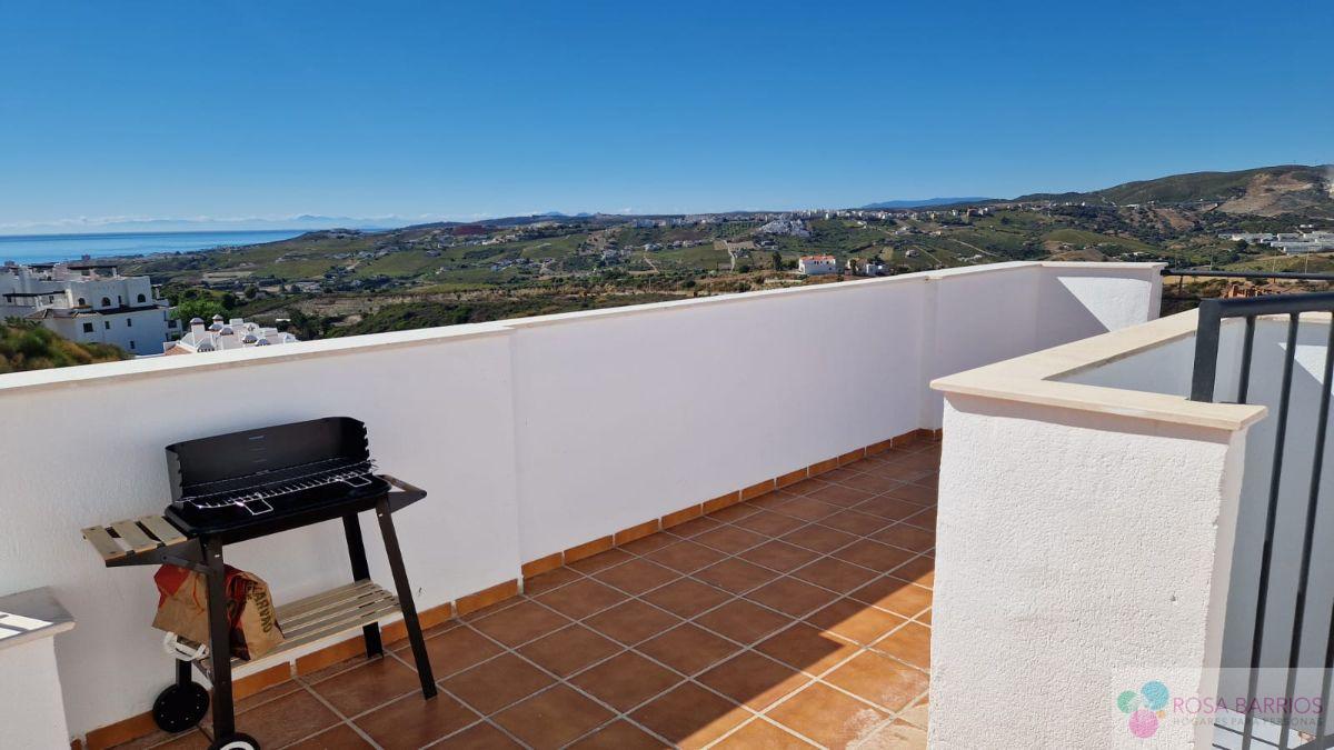For sale of penthouse in Casares