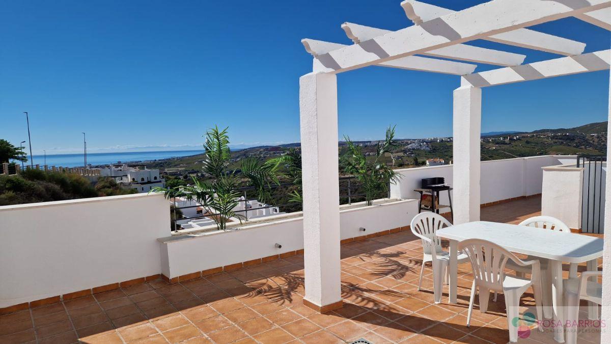 For sale of penthouse in Casares