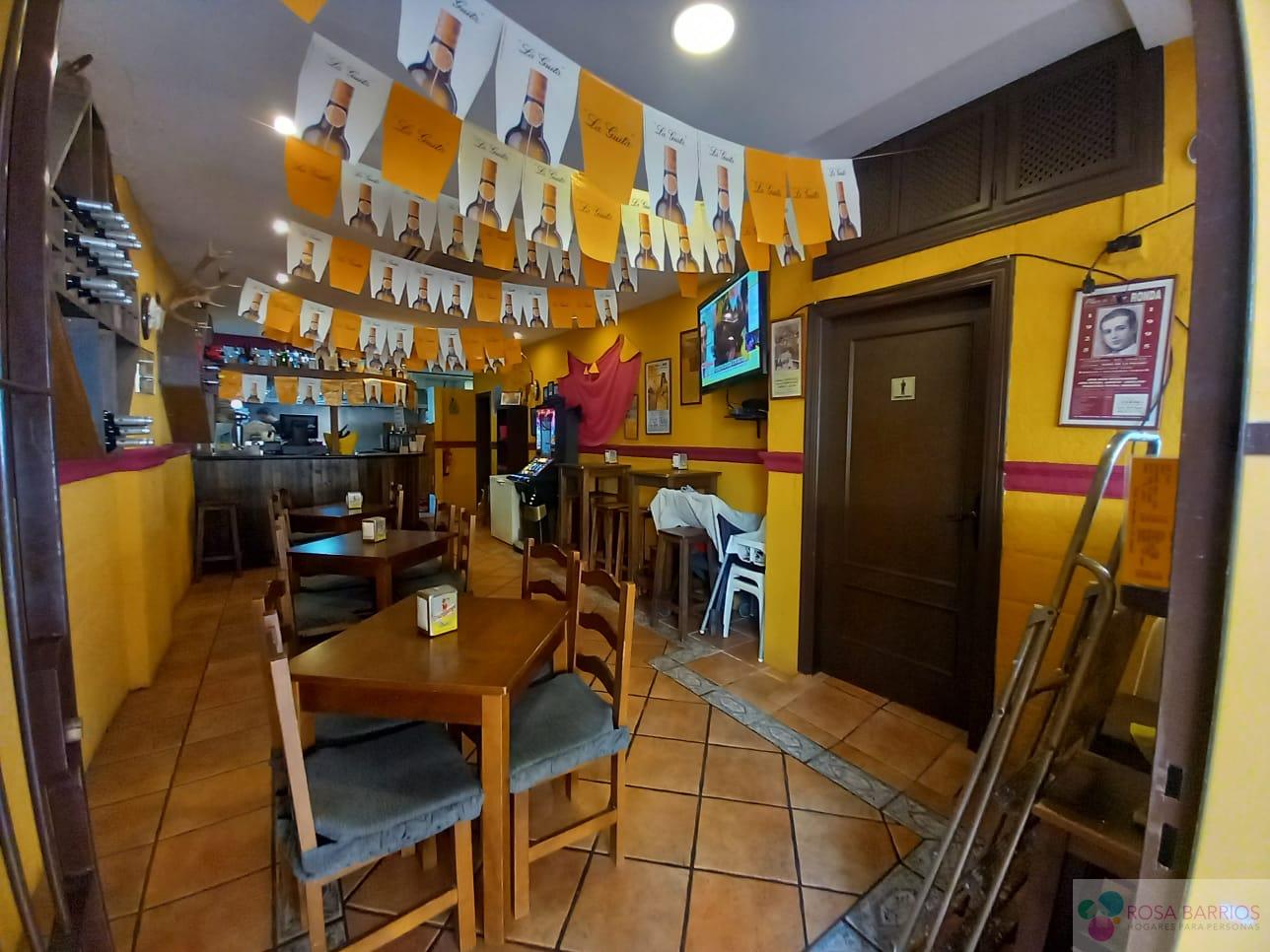 For sale of commercial in San Pedro de Alcántara