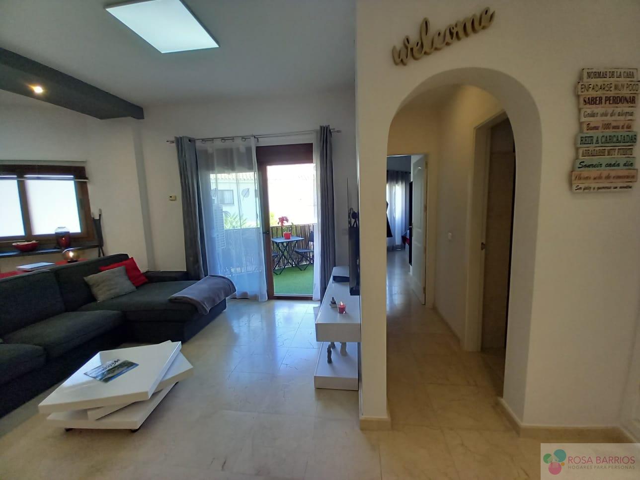 For sale of apartment in Benahavís