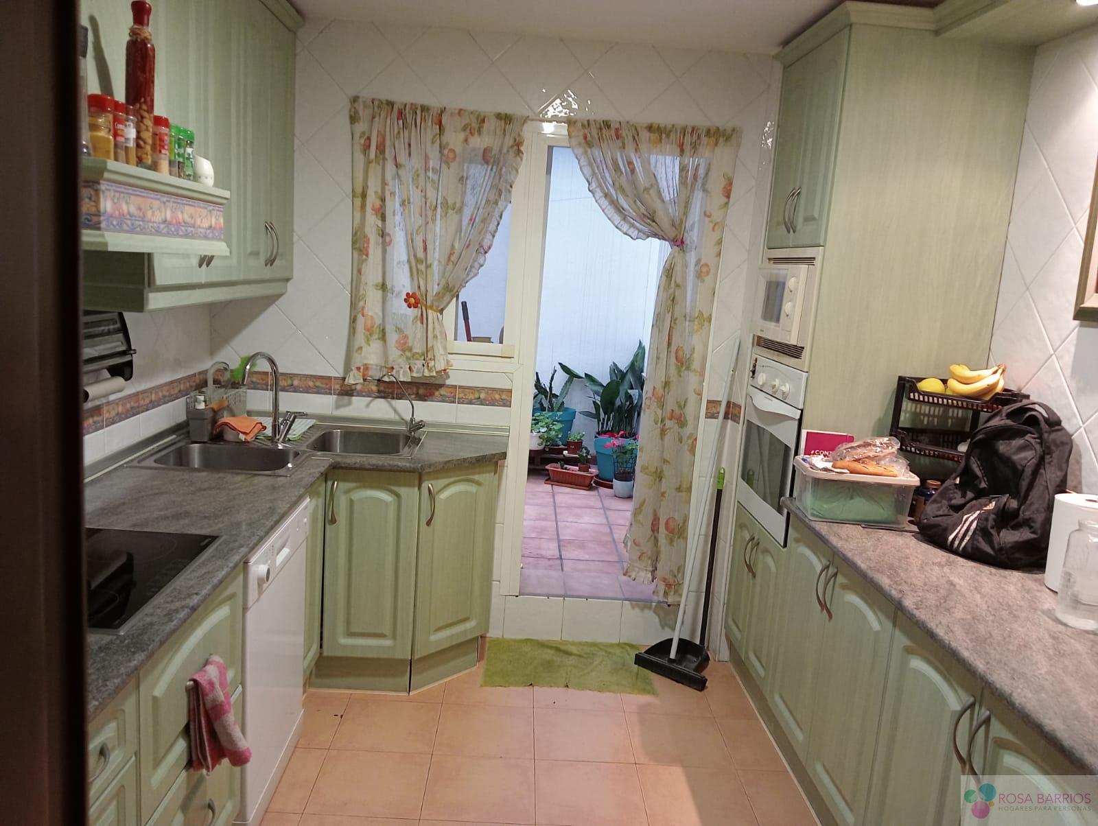 For sale of flat in San Pedro de Alcántara