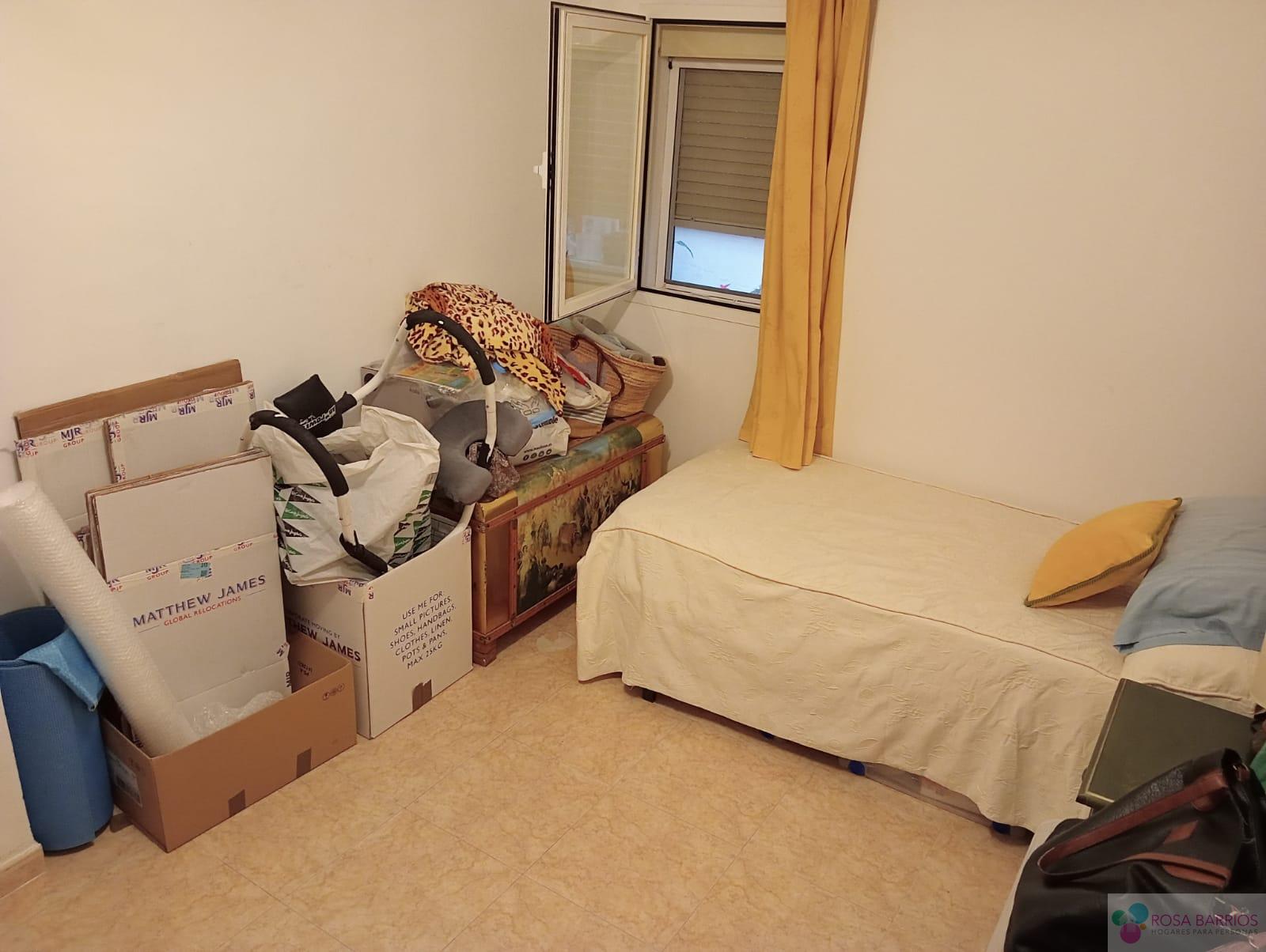 For sale of flat in San Pedro de Alcántara