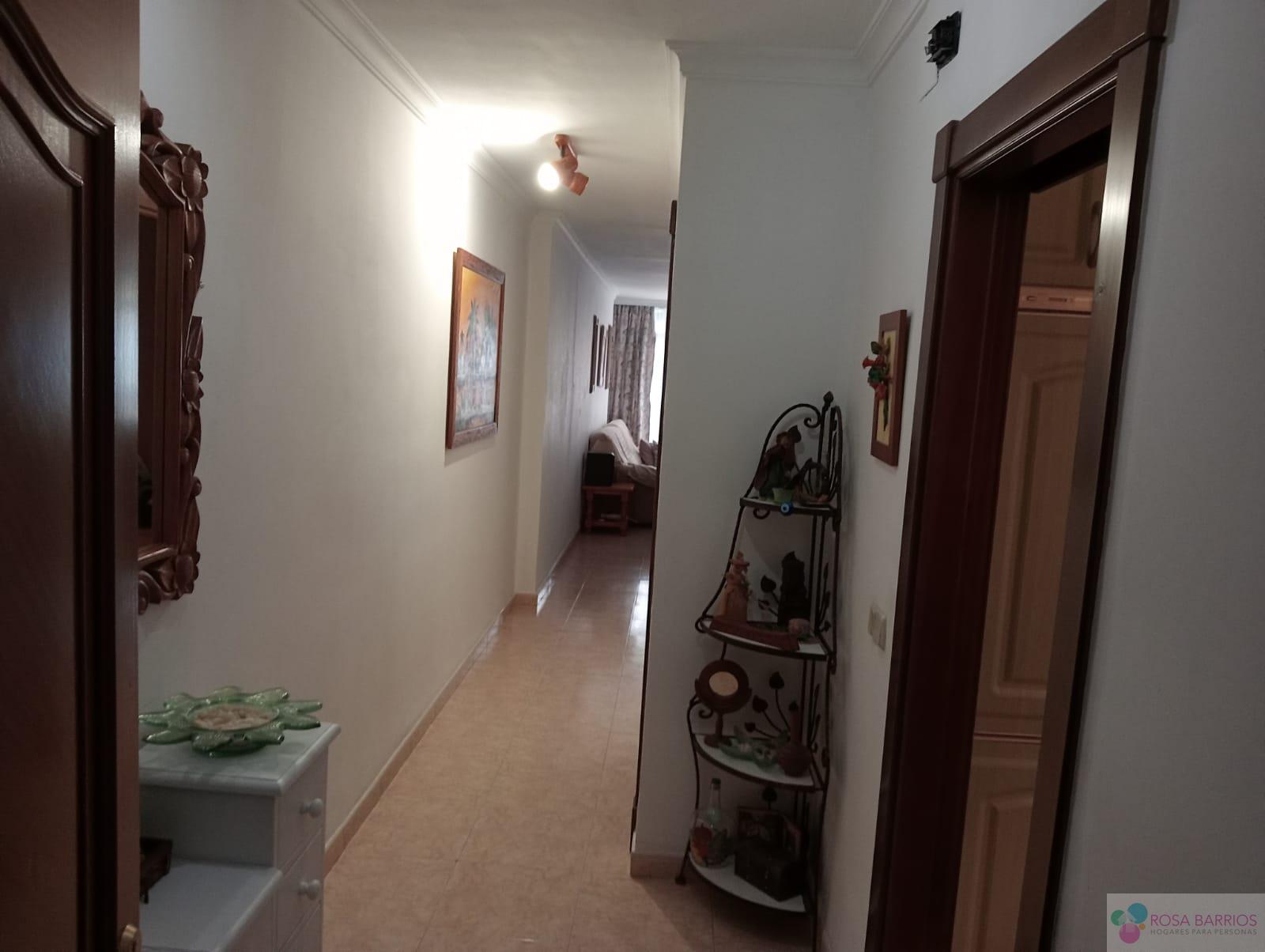 For sale of flat in San Pedro de Alcántara