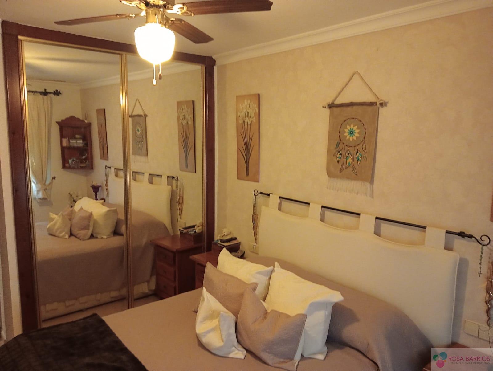 For sale of flat in San Pedro de Alcántara