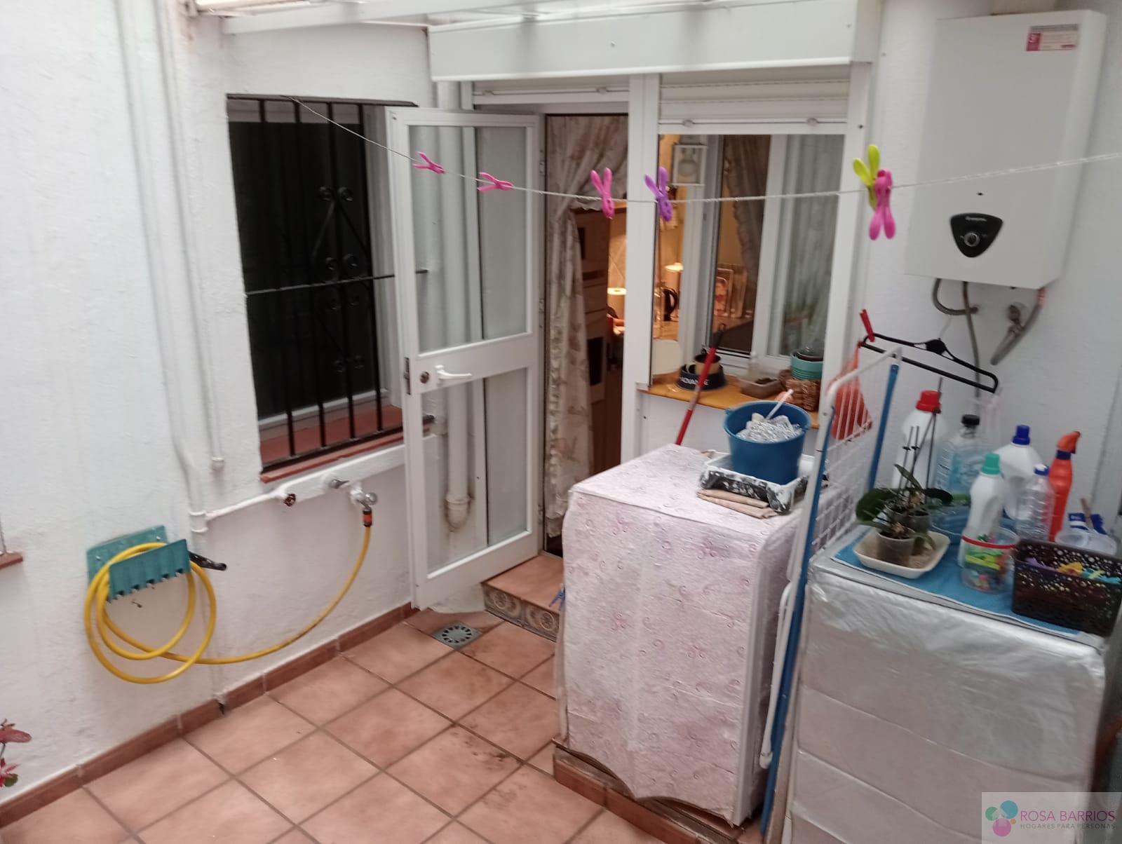 For sale of flat in San Pedro de Alcántara