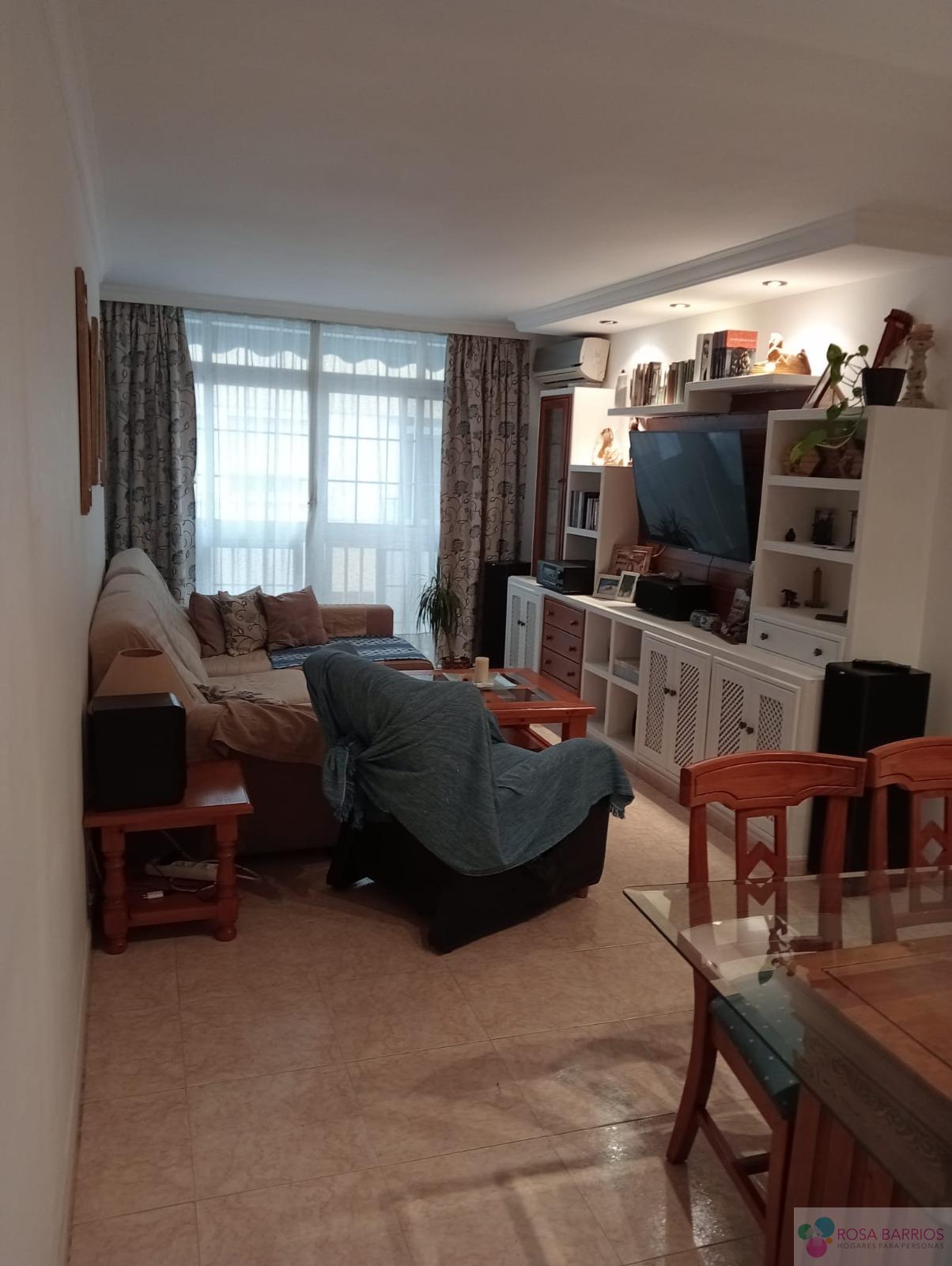 For sale of flat in San Pedro de Alcántara