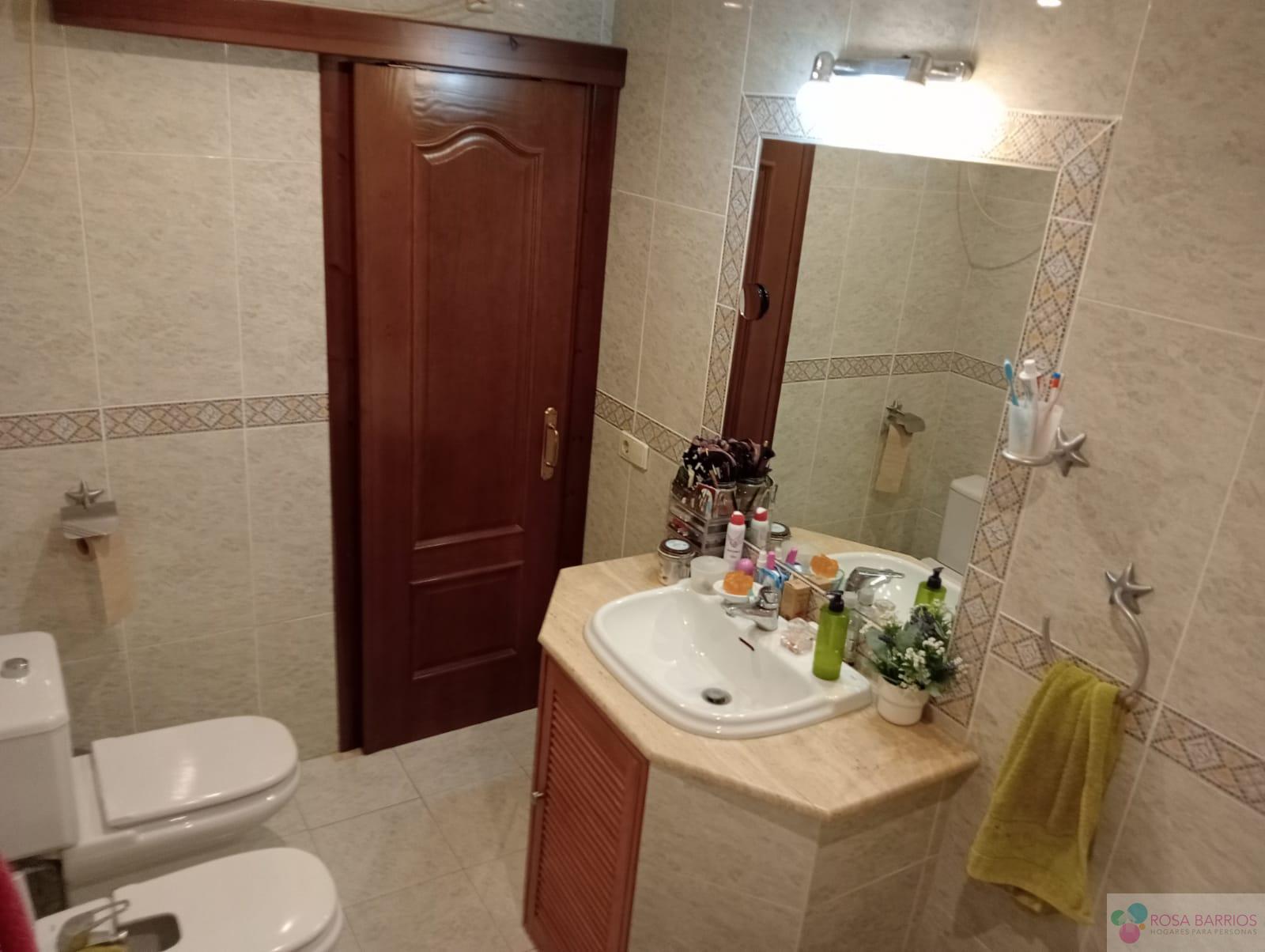 For sale of flat in San Pedro de Alcántara