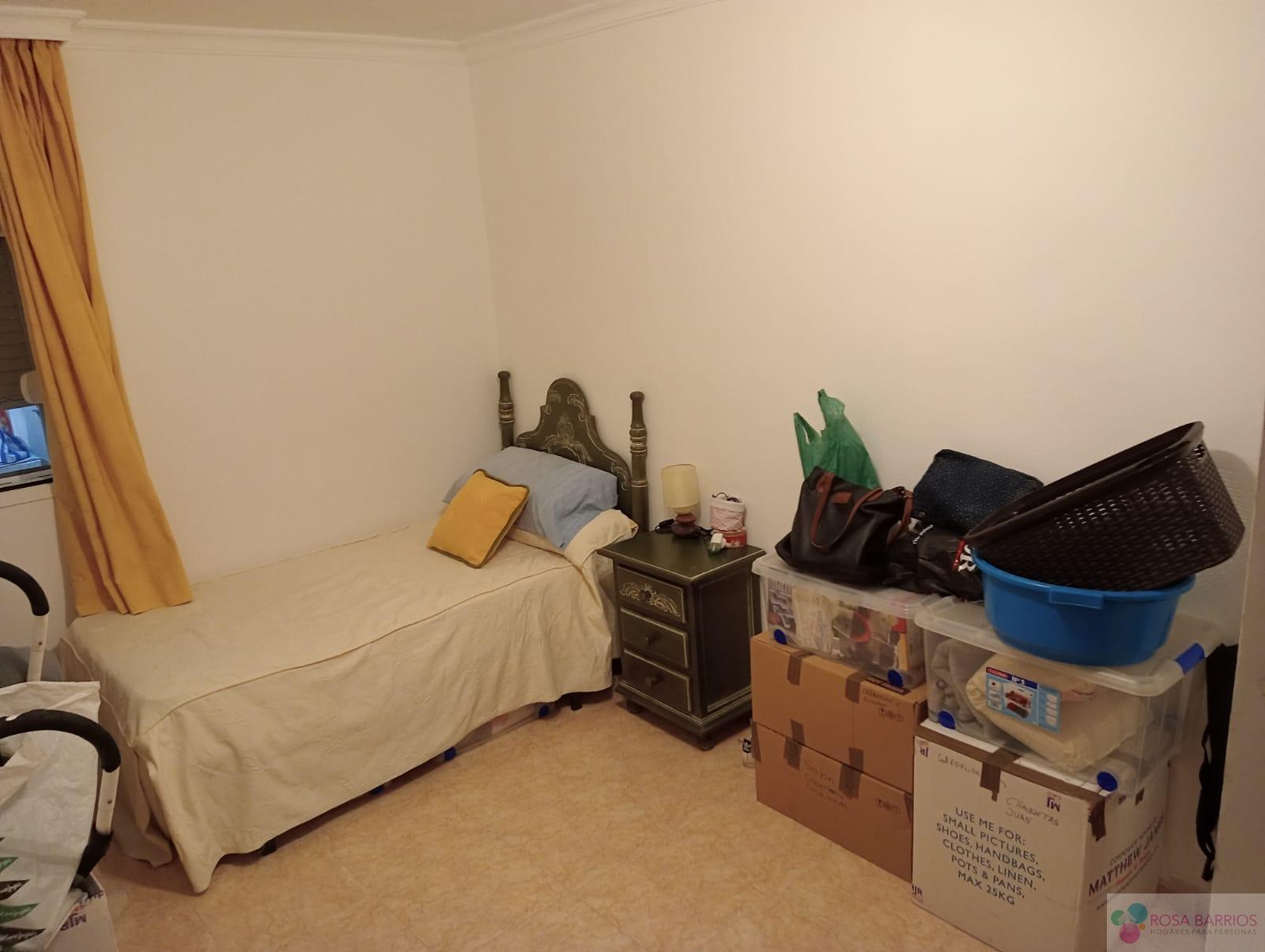 For sale of flat in San Pedro de Alcántara