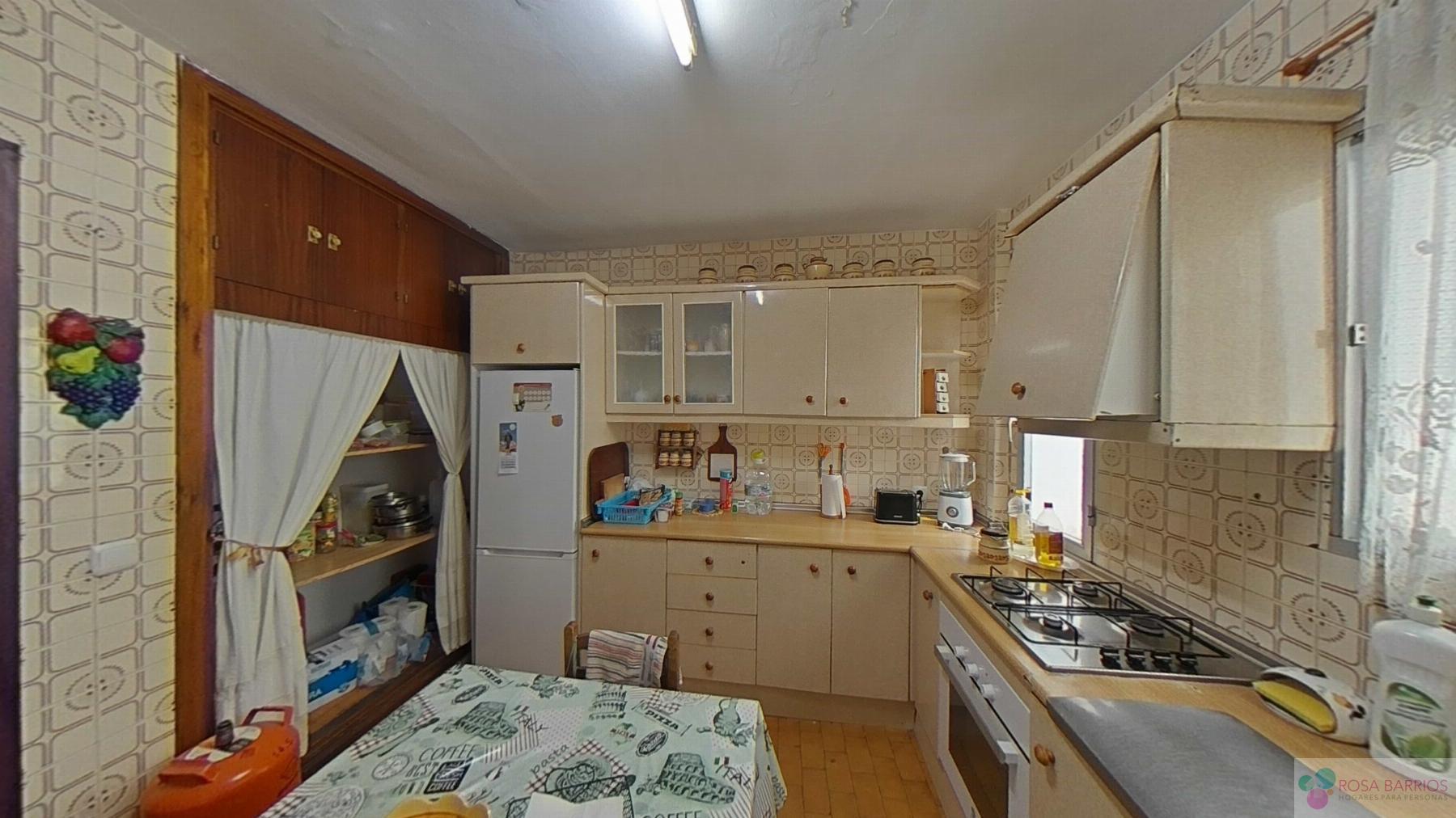 For sale of flat in San Pedro de Alcántara