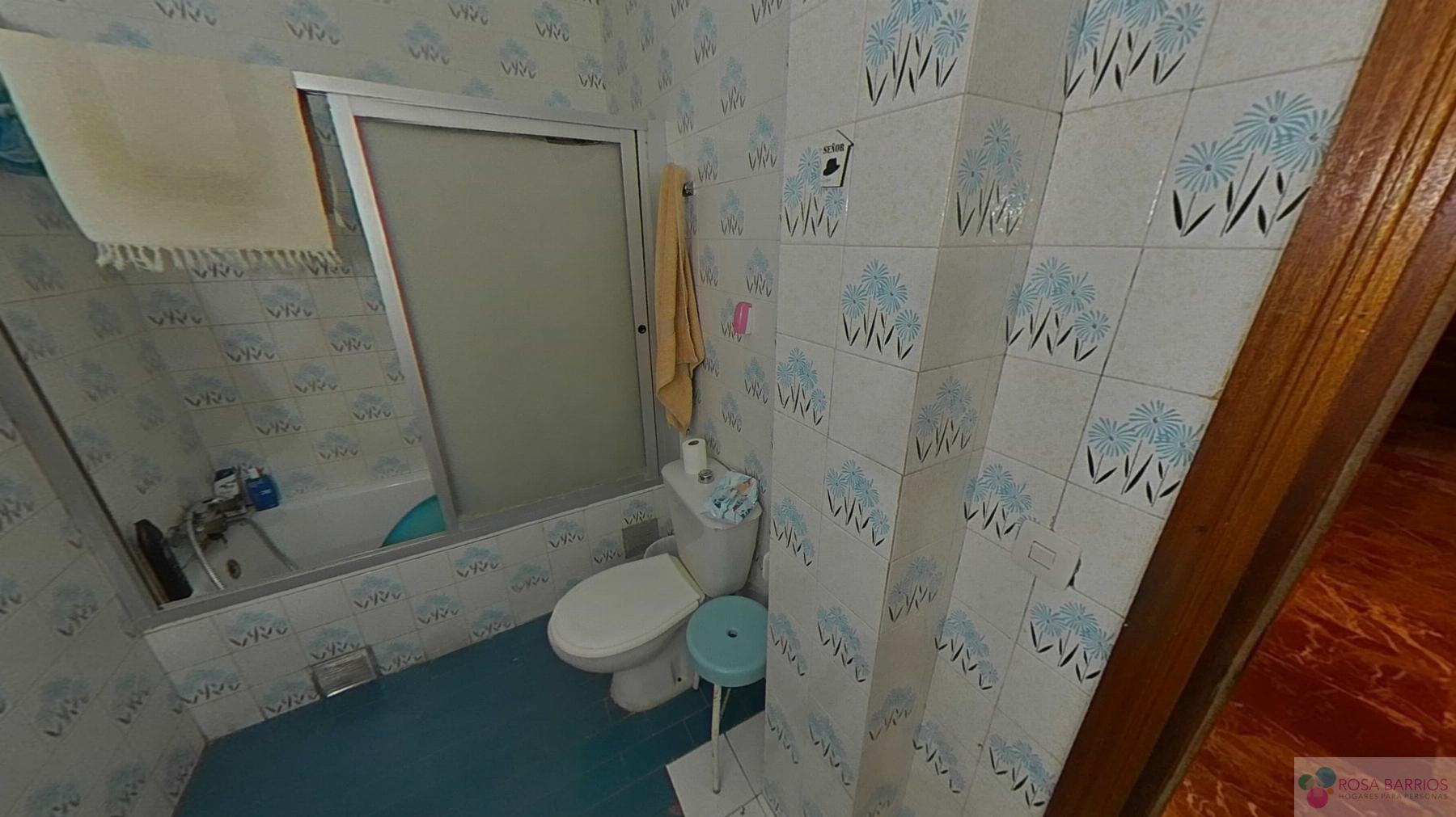 For sale of flat in San Pedro de Alcántara