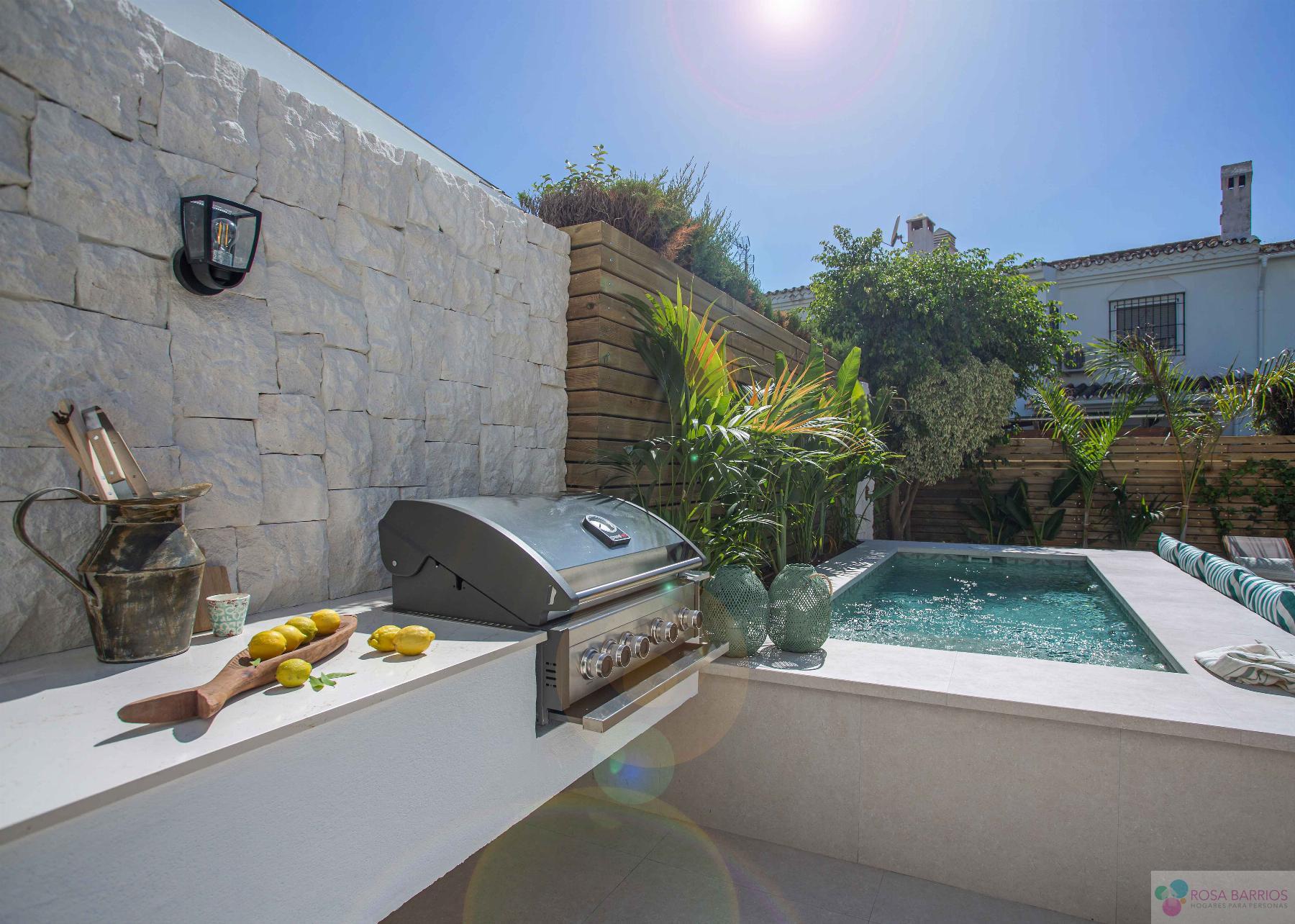 For sale of chalet in San Pedro de Alcántara