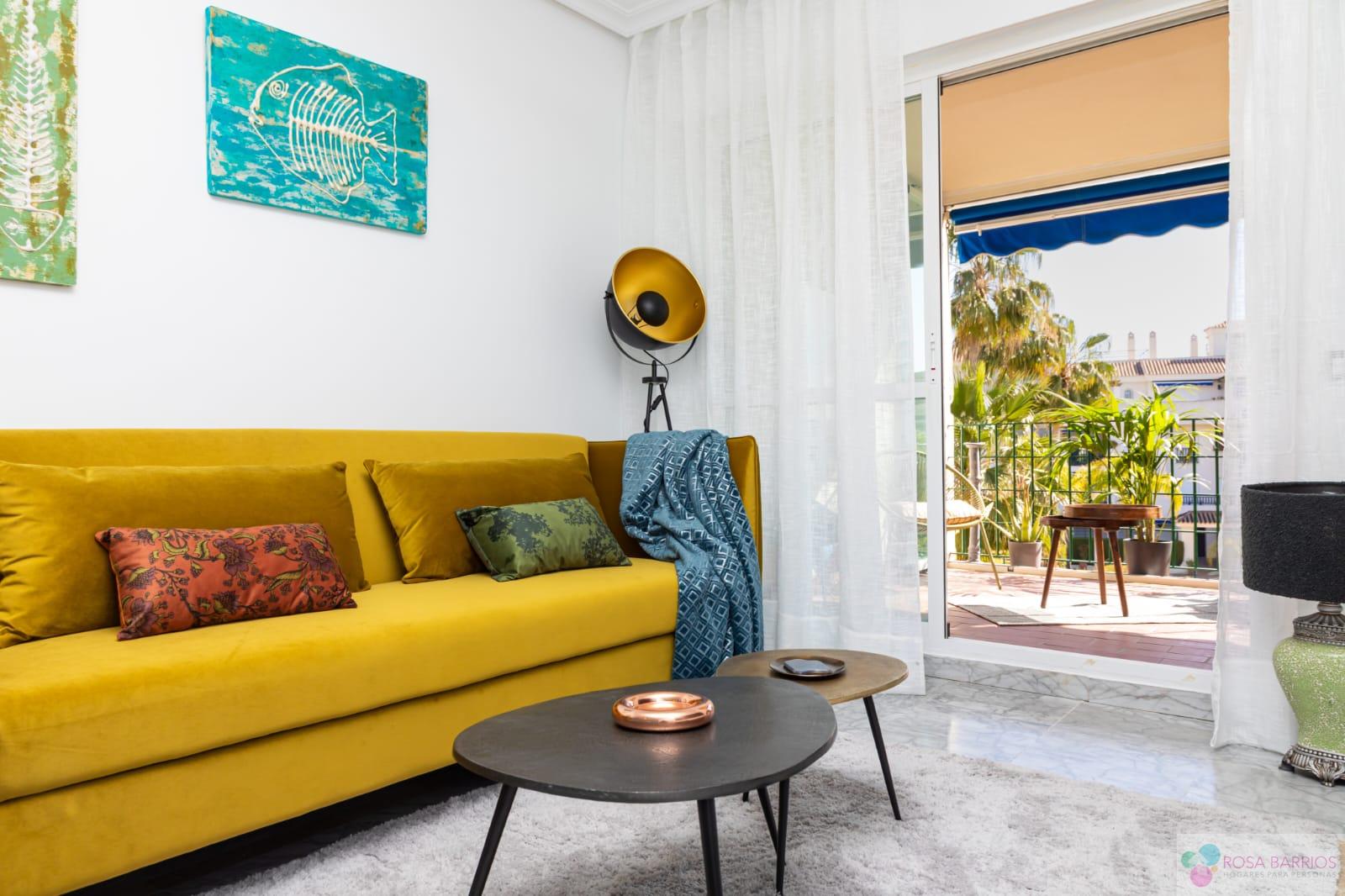 For sale of apartment in Nueva Andalucía