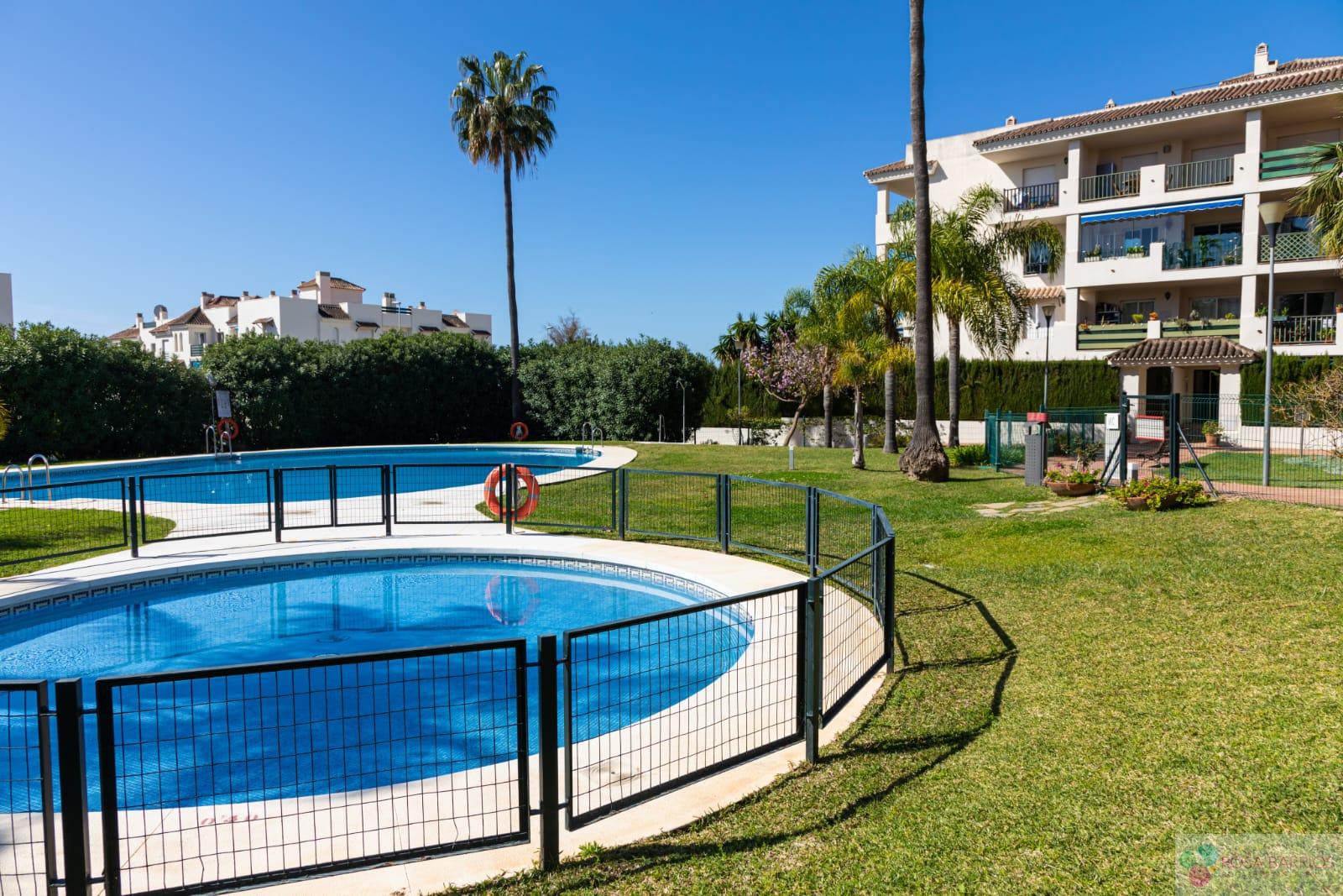 For sale of apartment in Nueva Andalucía