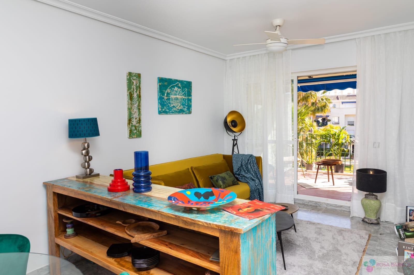 For sale of apartment in Nueva Andalucía