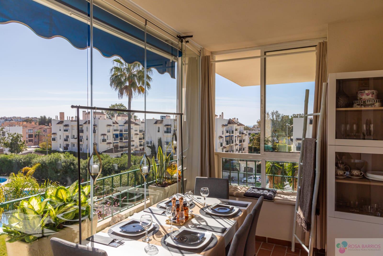 For sale of apartment in Nueva Andalucía
